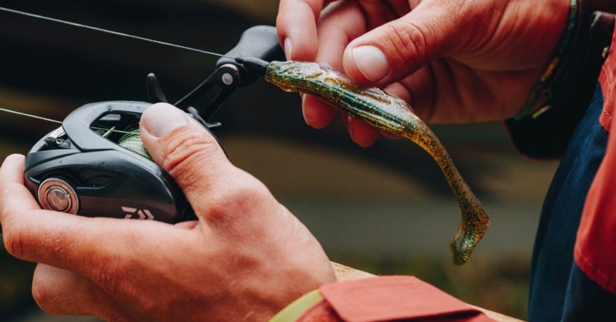 Introducing The ALL NEW 10,000 Fish Shimmer Swimmer & Shimmer Shad Mystery Tackle Box Introducing The ALL NEW 10,000 Fish Shimmer Swimmer & Shimmer Shad Mystery Tackle Box