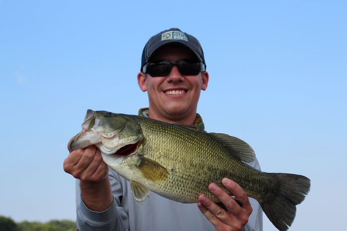 How to Find Fish Without Using Electronics