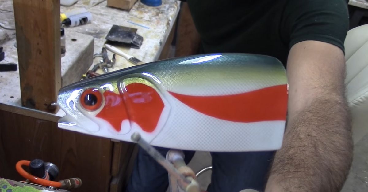 cheap vs expensive fishing lures Saltwater Trolling | Mahi Mahi Lures Designed for quicker and easier catch and release than with treble hooks Watch This Guy Make The