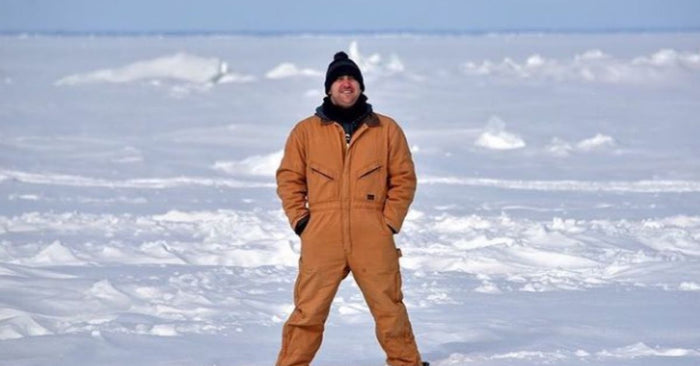 4 Tips To Prevent Your Feet From Freezing This Winter