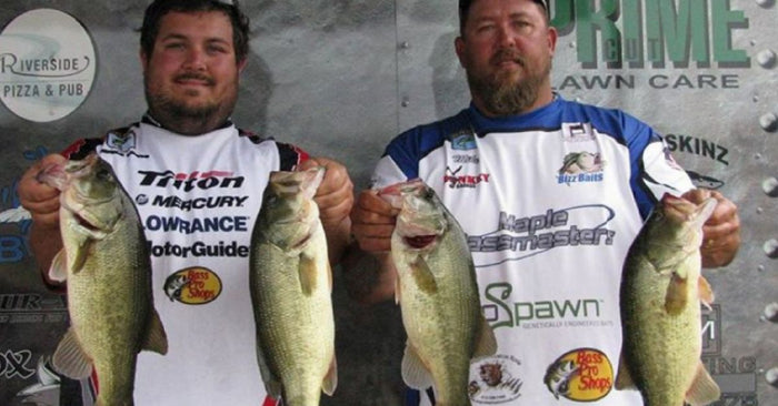 Finessse Flipping: Tossing Finesse Baits In Heavy Cover